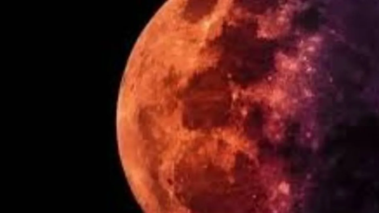 ظاهرة جوية.. حقيقة تغير لون سماء شهر أبريل وأسرار التسمية العلمية المرتبطة بها